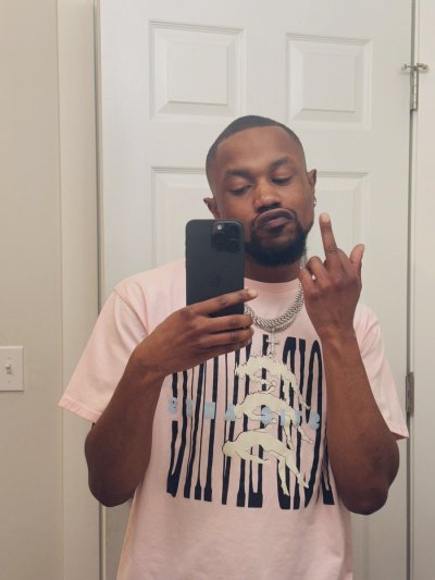 Watch $LIM 🐐's leaked NSFW photo on TwXstars