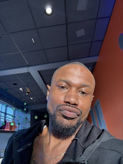 Watch $LIM 🐐's leaked NSFW photo on TwXstars