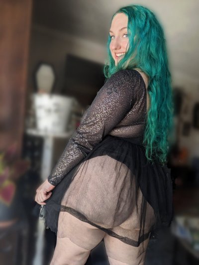 Watch Dafna Dangereux ꙳⸌❤️‍🔥⸍꙳'s leaked NSFW photo on TwXstars