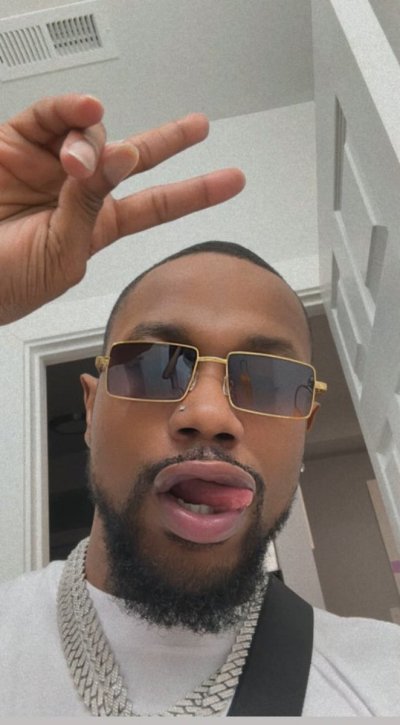 Watch $LIM 🐐's leaked NSFW photo on TwXstars