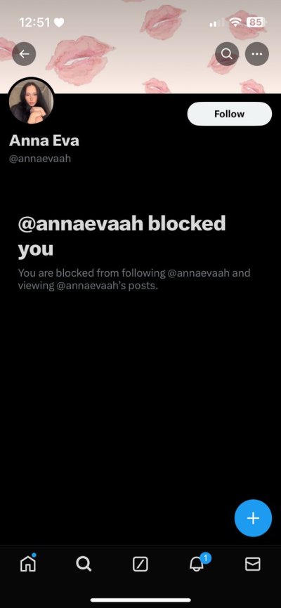 Watch Scarlette's leaked NSFW photo on TwXstars