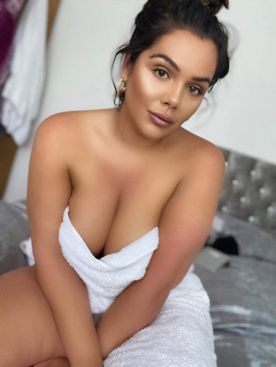 Watch nadia sapphire's leaked NSFW photo on TwXstars