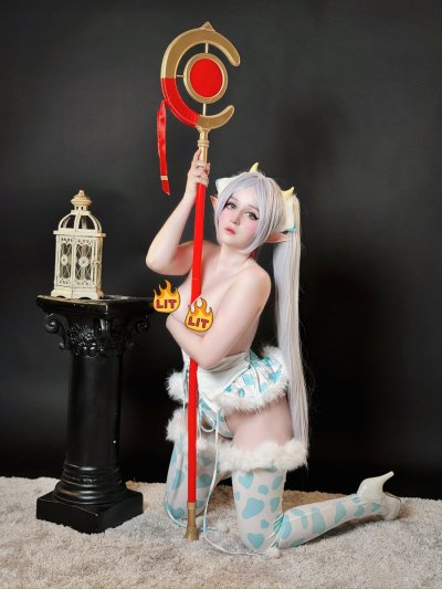 Watch San Chan's leaked NSFW photo on TwXstars