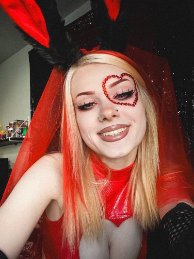 Watch 𝕭𝖚𝖓𝖓𝖎 𝕷𝖞𝖓𝖓's leaked NSFW photo on TwXstars