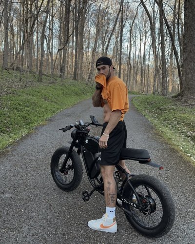 Watch michael ༄'s leaked NSFW photo on TwXstars