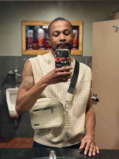 Watch $LIM 🐐's leaked NSFW photo on TwXstars