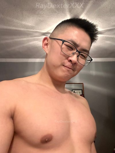 Watch Ray Dexter ($4 OF)'s leaked NSFW photo on TwXstars