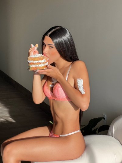 Watch Gabrielle Maya's leaked NSFW photo on TwXstars