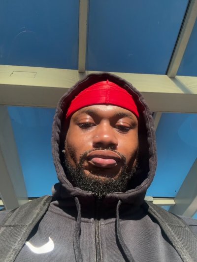 Watch $LIM 🐐's leaked NSFW photo on TwXstars