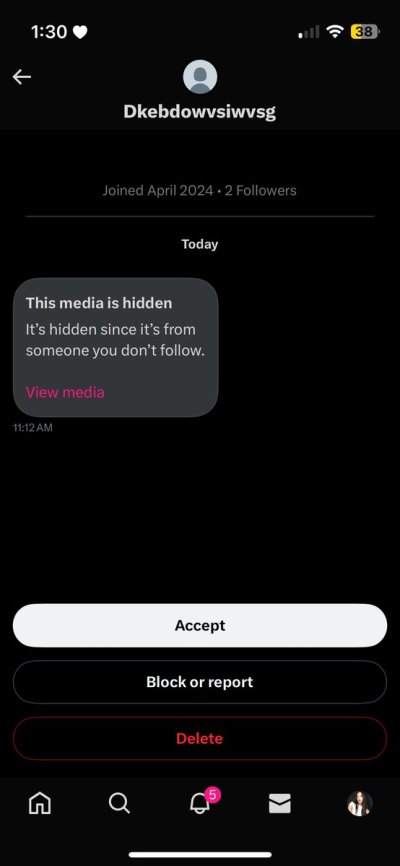 Watch Scarlette's leaked NSFW photo on TwXstars