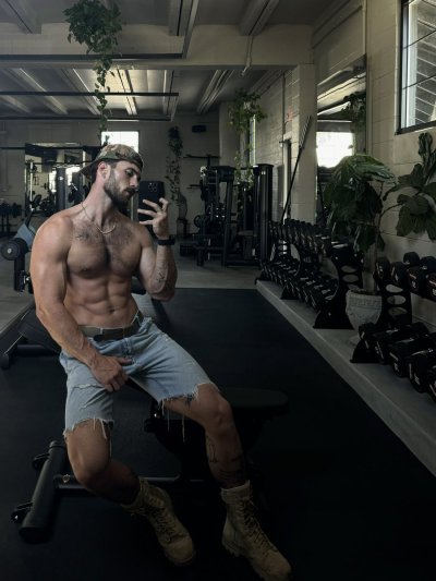 Watch michael ༄'s leaked NSFW photo on TwXstars