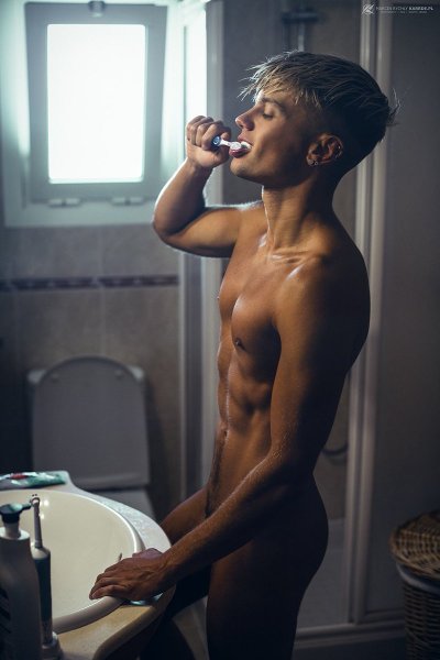 Watch Adam (-50% ONLYFANS)'s leaked NSFW photo on TwXstars