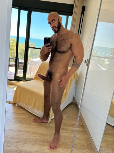 Watch 🐻Louis Ricaute🐻's leaked NSFW photo on TwXstars
