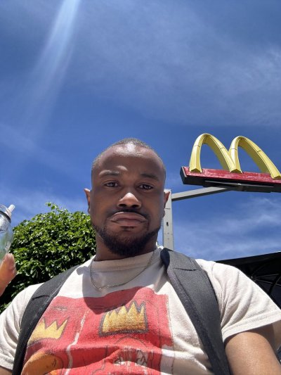 Watch $LIM 🐐's leaked NSFW photo on TwXstars