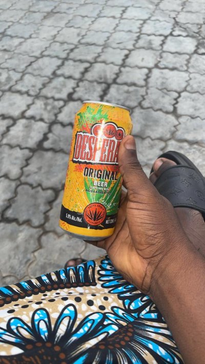 Watch 𝐋𝐚𝐧𝐫𝐞's leaked NSFW photo on TwXstars