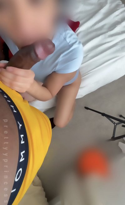 Watch 𝓟𝓻𝓮𝓽𝓽𝔂𝔂𝓟𝓻𝓲𝓷𝓬𝓮𝓼𝓼 💖's leaked NSFW photo on TwXstars