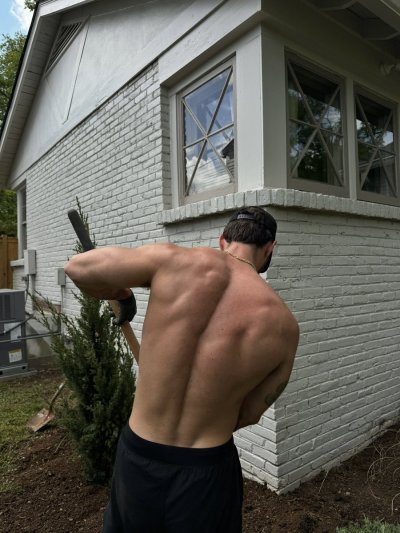 Watch michael ༄'s leaked NSFW photo on TwXstars