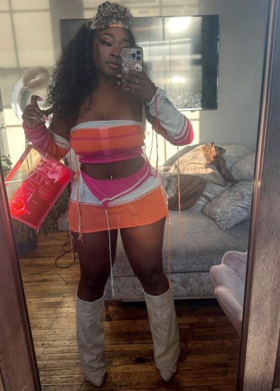 Watch One Less Lonely N*gga, MBA 👸🏽's leaked NSFW photo on TwXstars