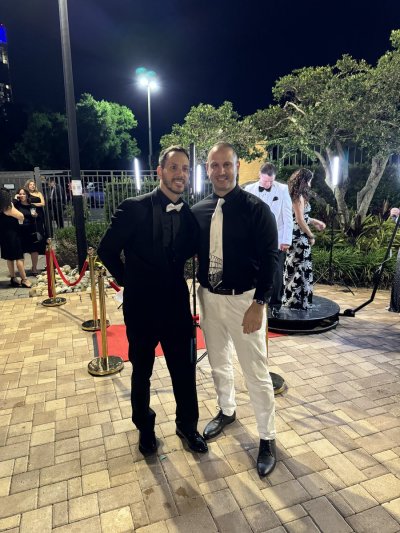 Watch Alex Jebailey's leaked NSFW photo on TwXstars