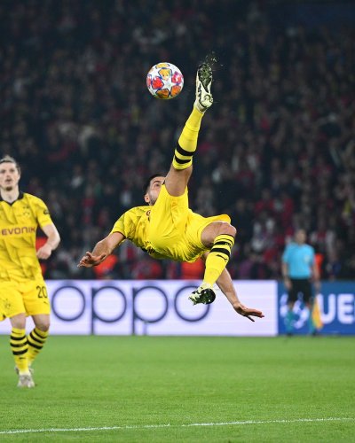 Watch 𝐋𝐚𝐧𝐫𝐞's leaked NSFW photo on TwXstars