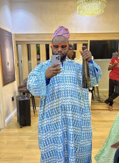 Watch 𝐋𝐚𝐧𝐫𝐞's leaked NSFW photo on TwXstars