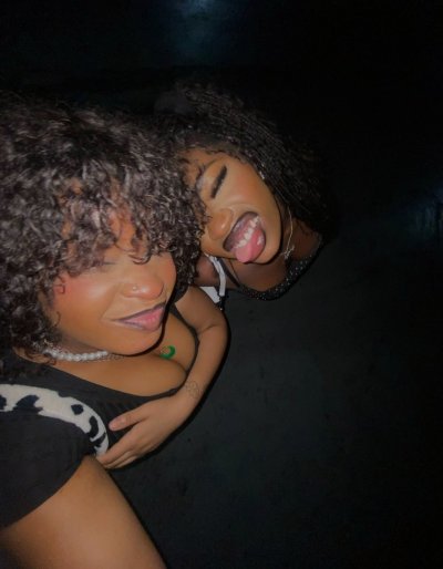 Watch m9ym9y's leaked NSFW photo on TwXstars