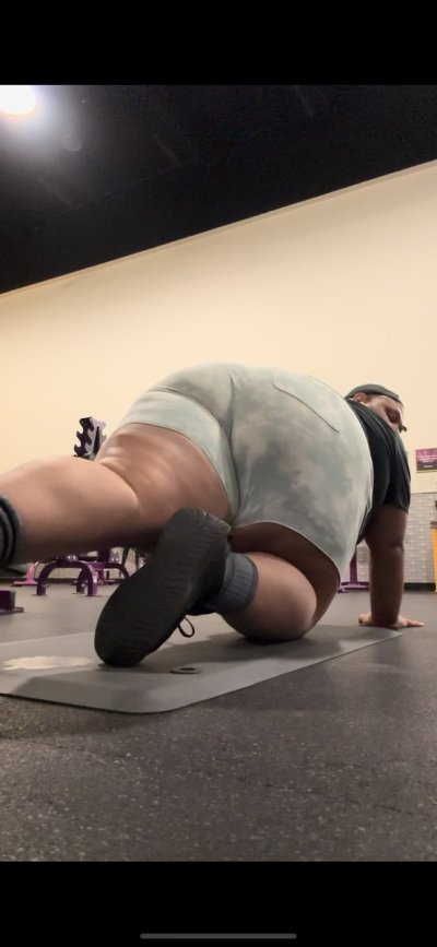 Watch Booty Hashira 🏹's leaked NSFW photo on TwXstars