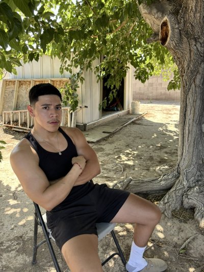 Watch 💌's leaked NSFW photo on TwXstars