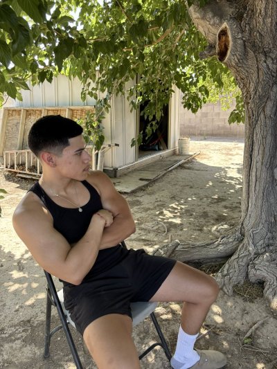 Watch 💌's leaked NSFW photo on TwXstars