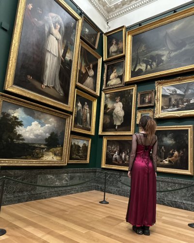 Watch Belle Delphine's leaked NSFW photo on TwXstars