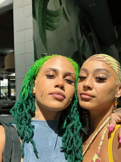 Watch Sapphire💎 The Soul Snatcher's leaked NSFW photo on TwXstars