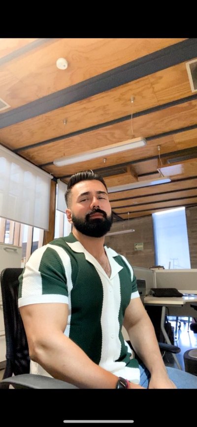 Watch Asher Lopez 's leaked NSFW photo on TwXstars