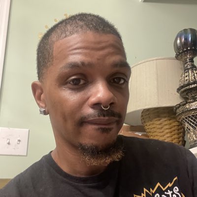 Watch iStrokes2's leaked NSFW photo on TwXstars