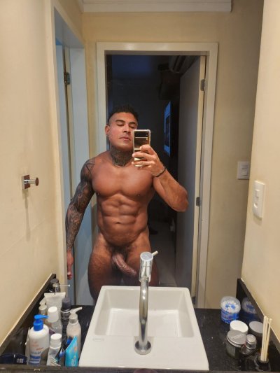 Watch 🔥𝐎 𝐌𝐈𝐍𝐎 𝐓𝐀𝐔𝐑𝐎 🇺🇸🇫🇷🇬🇧🇩🇪🇪🇸's leaked NSFW photo on TwXstars