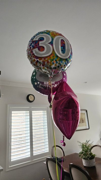 Watch Rey 🐉's leaked NSFW photo on TwXstars