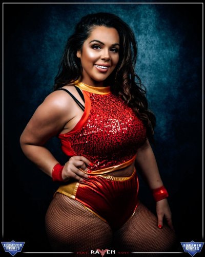 Watch nadia sapphire's leaked NSFW photo on TwXstars