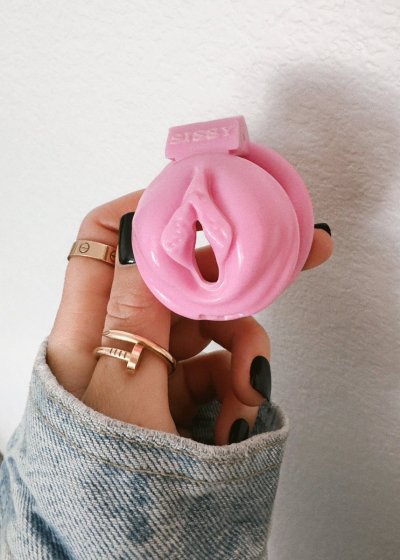 Watch Mistress Alessa's leaked NSFW photo on TwXstars