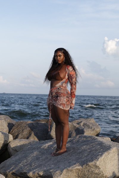 Watch TheTeresaLavae's leaked NSFW photo on TwXstars