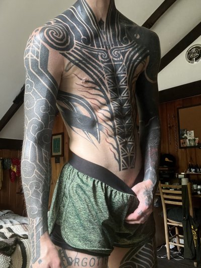 Watch Cam Damage (Trans Reznor)'s leaked NSFW photo on TwXstars