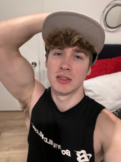 Watch Chris Stewart's leaked NSFW photo on TwXstars