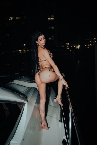 Watch V Rod 💦 🎶's leaked NSFW photo on TwXstars