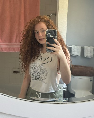 Watch Seven's leaked NSFW photo on TwXstars