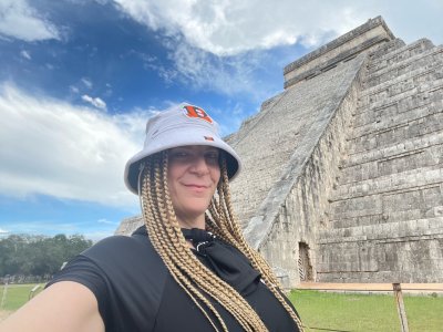 Watch Sara Jay SFW Official's leaked NSFW photo on TwXstars