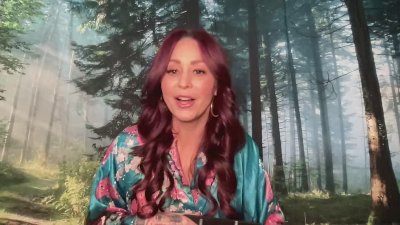 Watch Monique Alexander's leaked NSFW photo on TwXstars