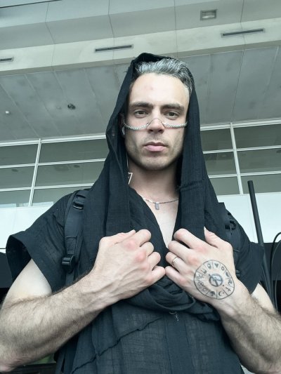 Watch Валентин's leaked NSFW photo on TwXstars