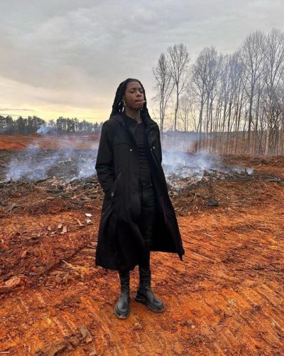 Watch Sahbabii's leaked NSFW photo on TwXstars