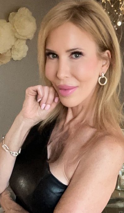 Watch Erica Lauren's leaked NSFW photo on TwXstars