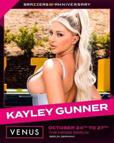 Watch Kayley Gunner's leaked NSFW photo on TwXstars
