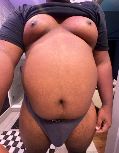 Watch big boy's leaked NSFW photo on TwXstars