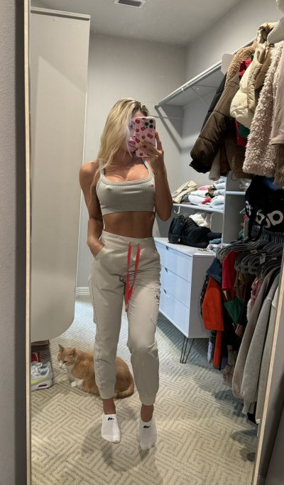 Watch 𝔩 𝔢 𝔵 𝔦 𓆩♡𓆪's leaked NSFW photo on TwXstars